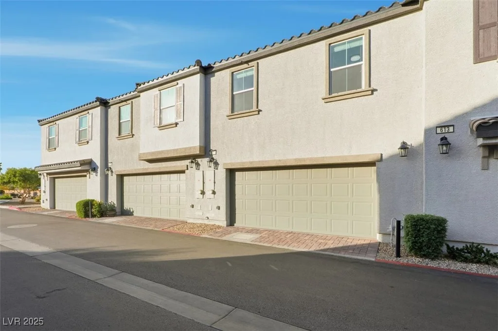611 Sedum, Henderson, NV 89015