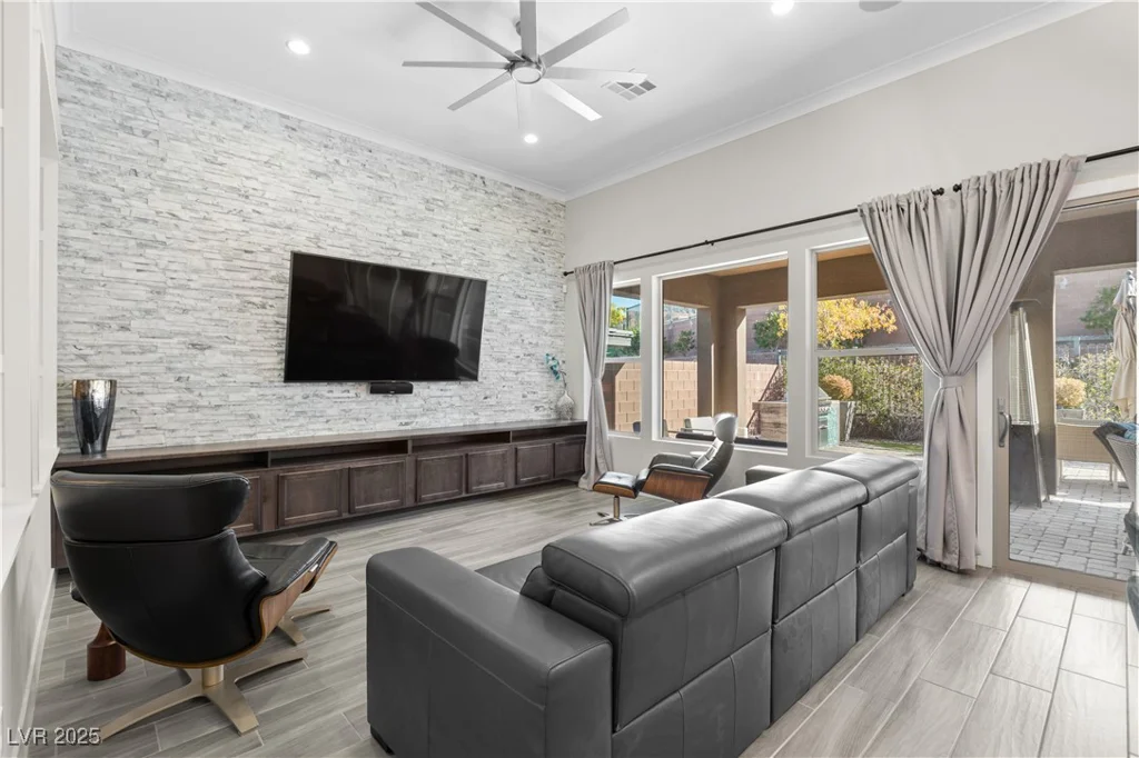 10107 Regency Square, Las Vegas, NV 89148