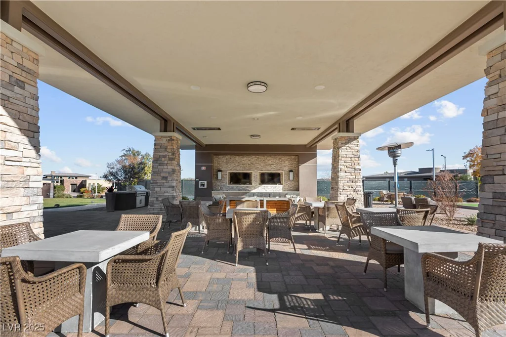 10107 Regency Square, Las Vegas, NV 89148
