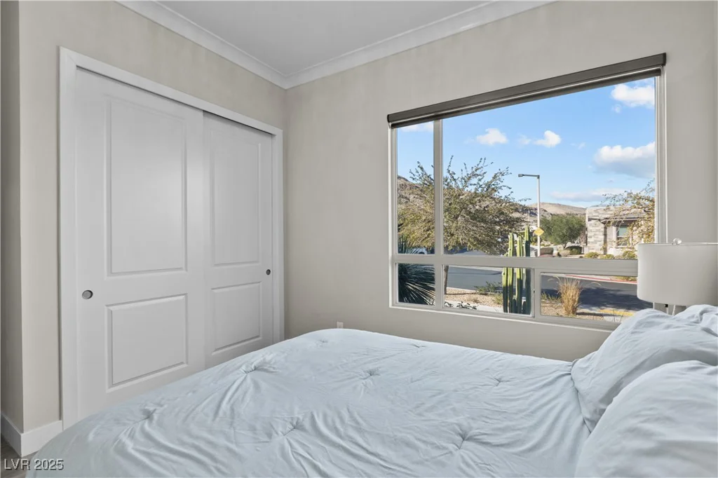 10107 Regency Square, Las Vegas, NV 89148