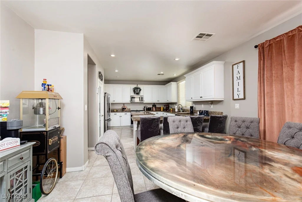 6513 Diamond Point, North Las Vegas, NV 89084