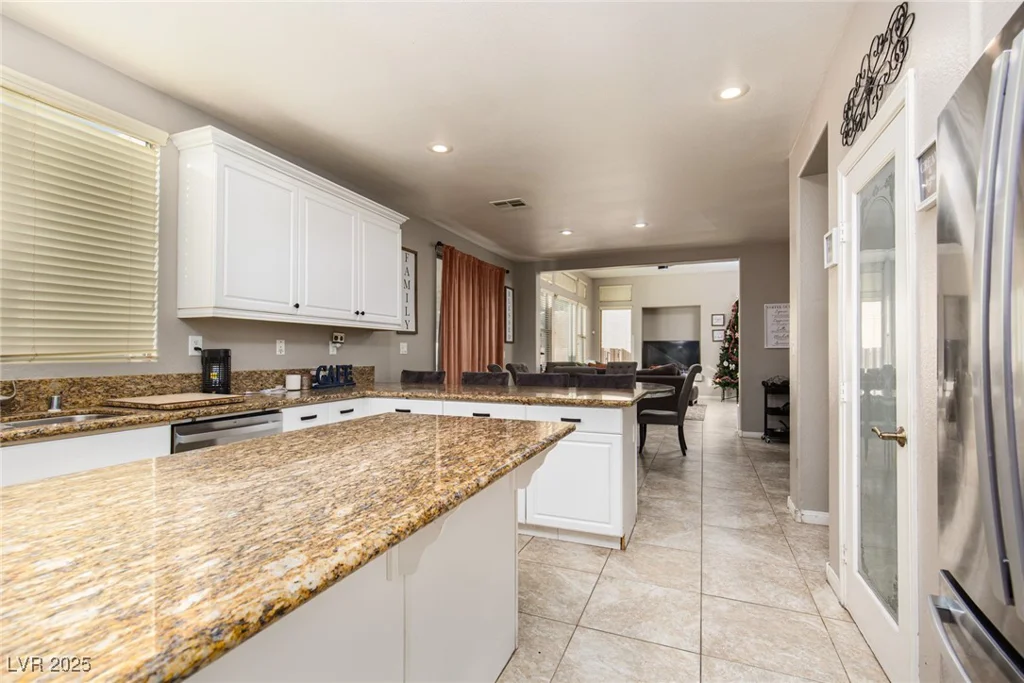 6513 Diamond Point, North Las Vegas, NV 89084