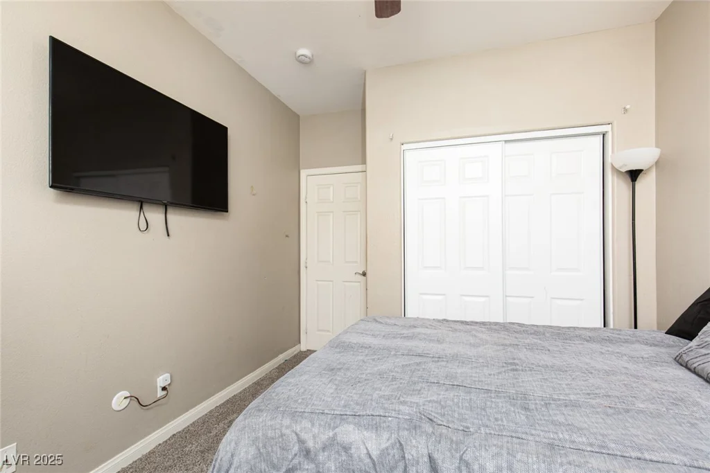 6513 Diamond Point, North Las Vegas, NV 89084