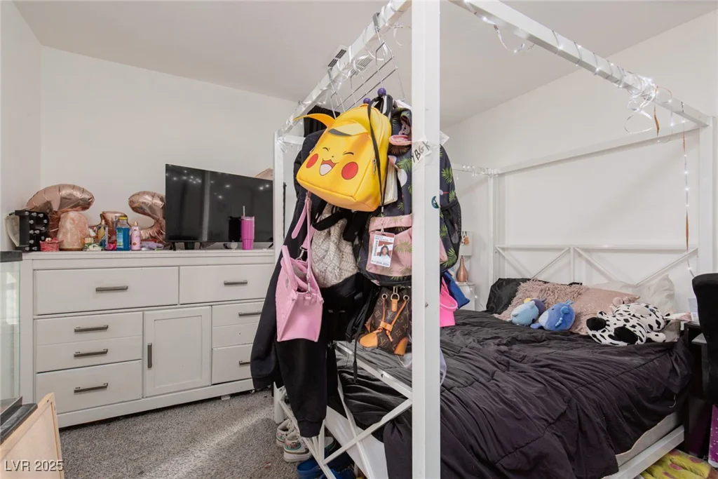 6513 Diamond Point, North Las Vegas, NV 89084