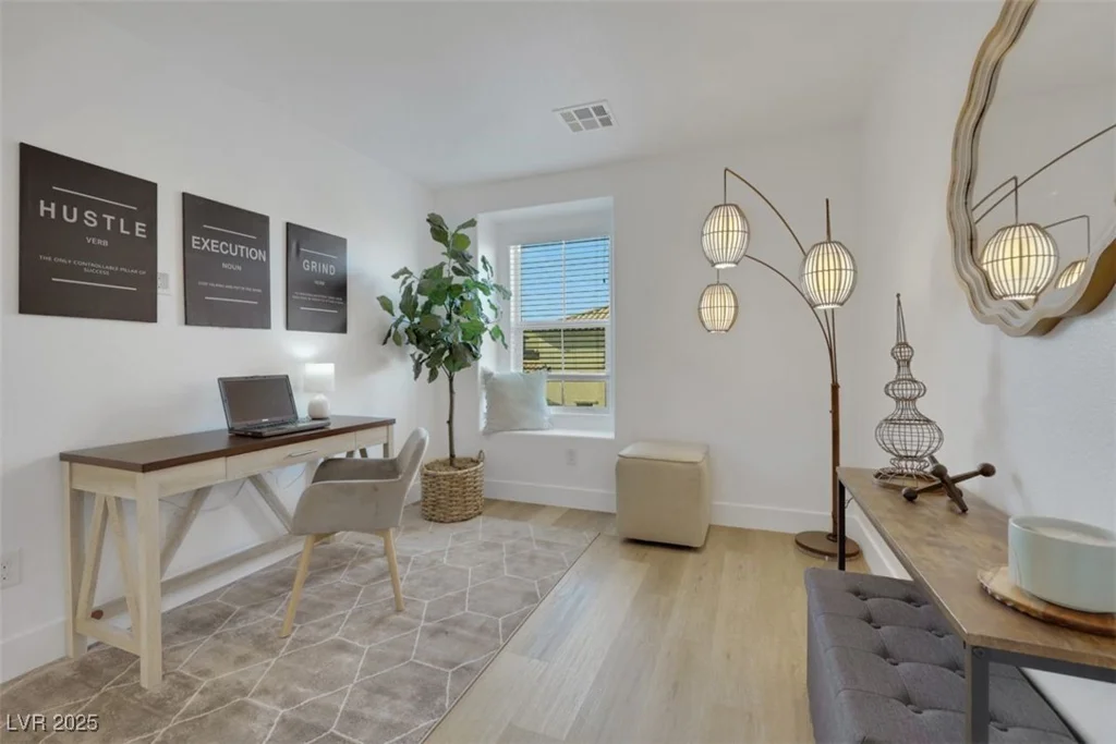 11360 McKinney Falls, Las Vegas, NV 89141
