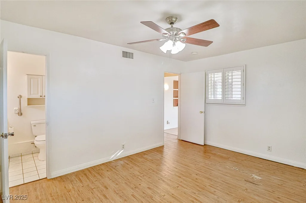 1512 Inverness, Las Vegas, NV 89102