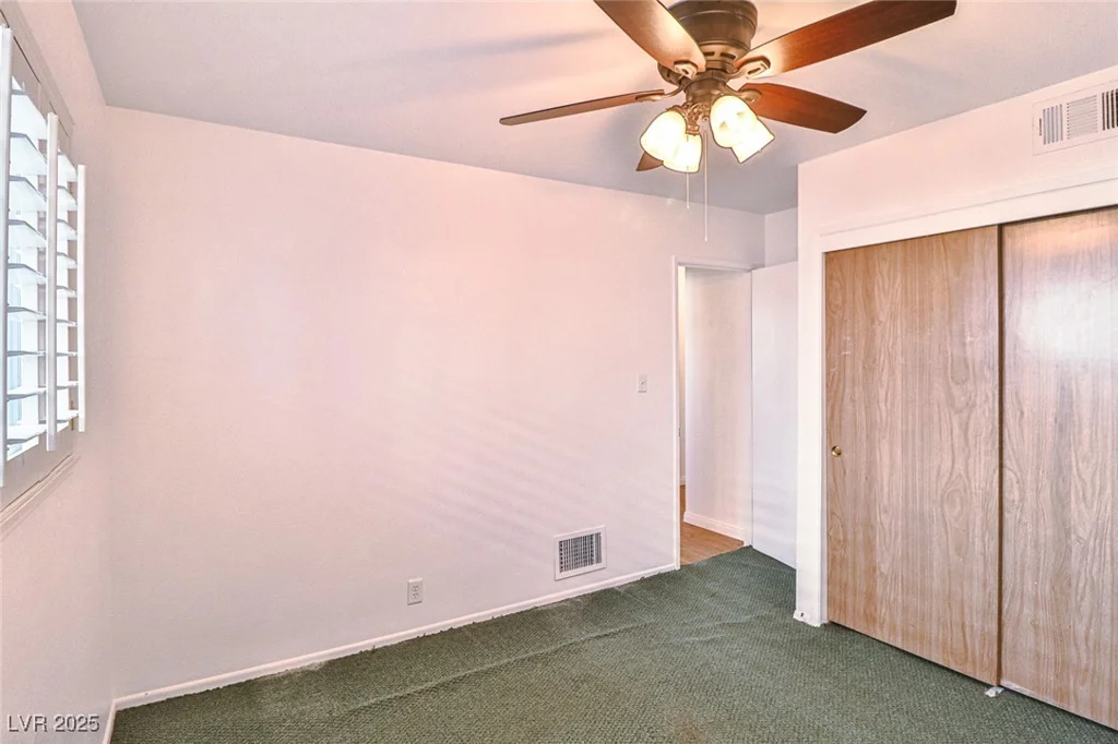 1512 Inverness, Las Vegas, NV 89102