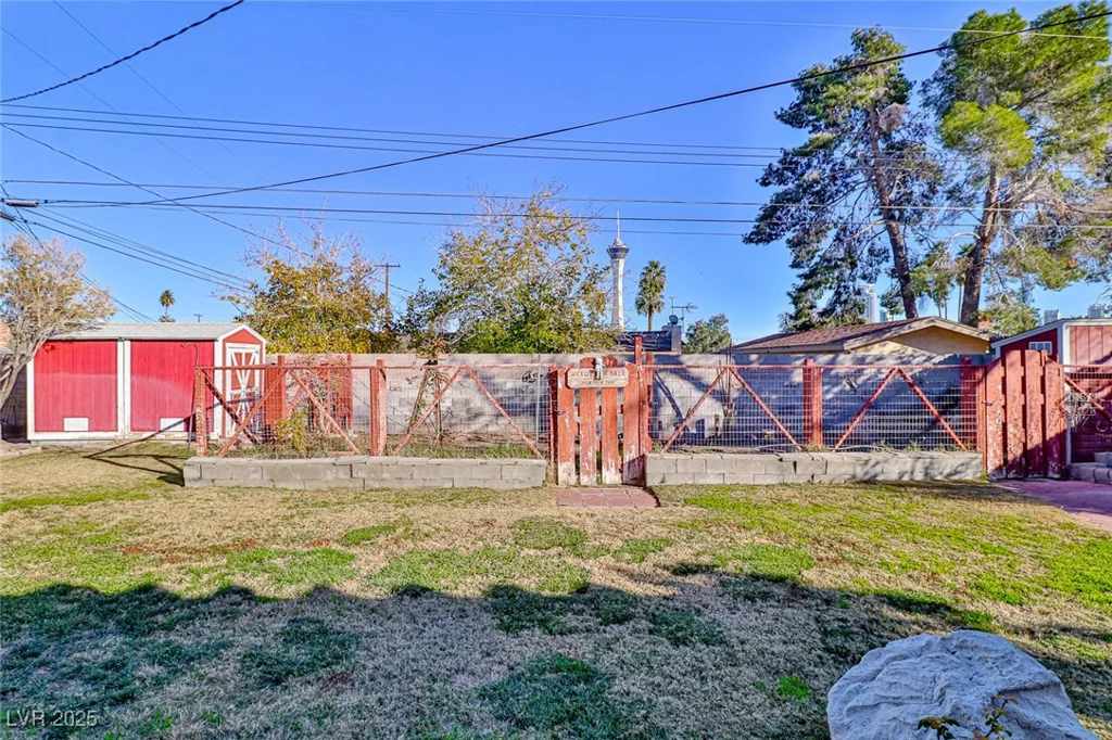 1512 Inverness, Las Vegas, NV 89102