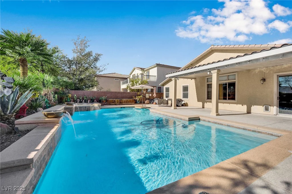 8359 Nelson Ridge, Las Vegas, NV 89178