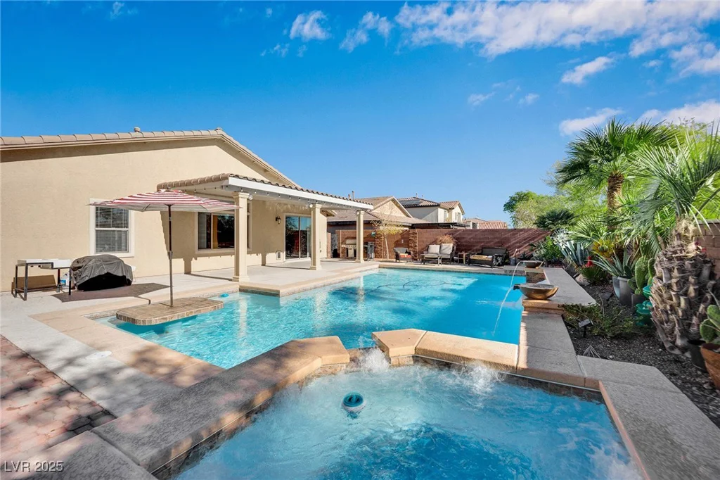 8359 Nelson Ridge, Las Vegas, NV 89178