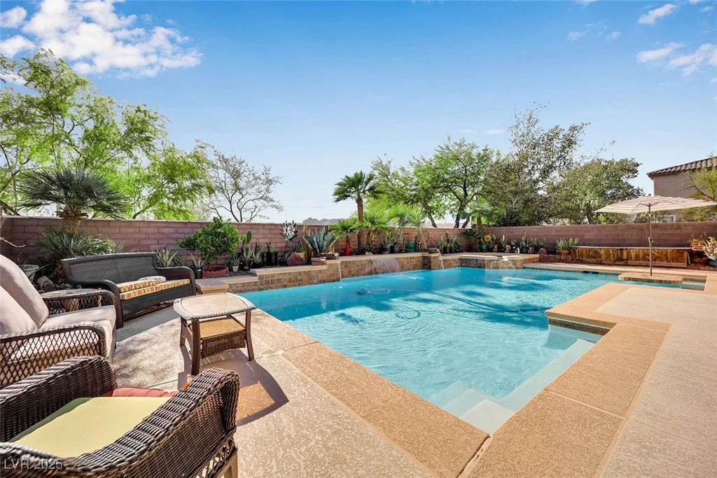 8359 Nelson Ridge, Las Vegas, NV 89178