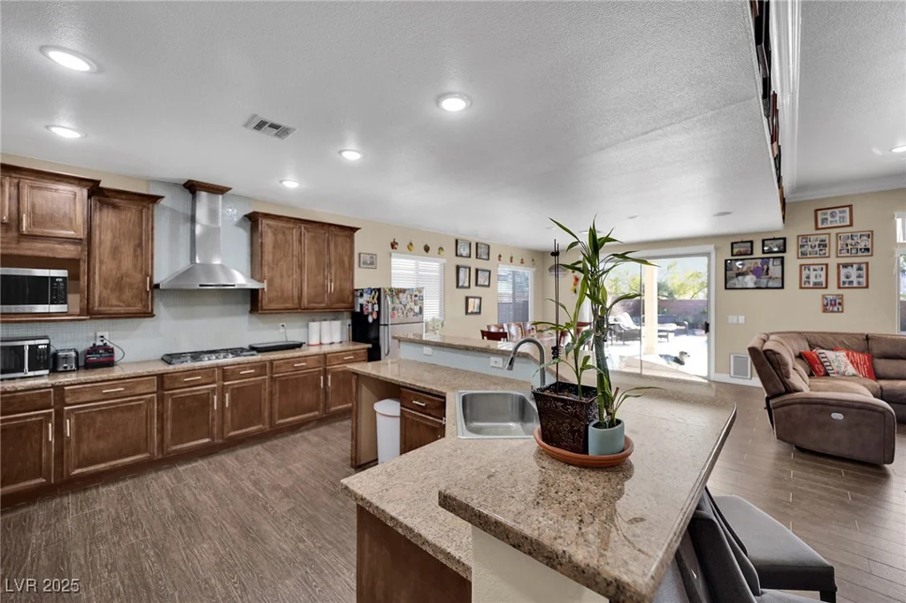 8359 Nelson Ridge, Las Vegas, NV 89178