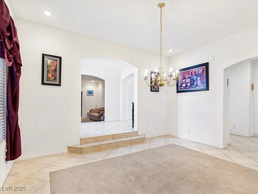 321 Whispering Tree, Las Vegas, NV 89183