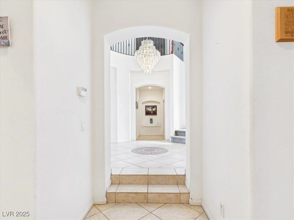 321 Whispering Tree, Las Vegas, NV 89183