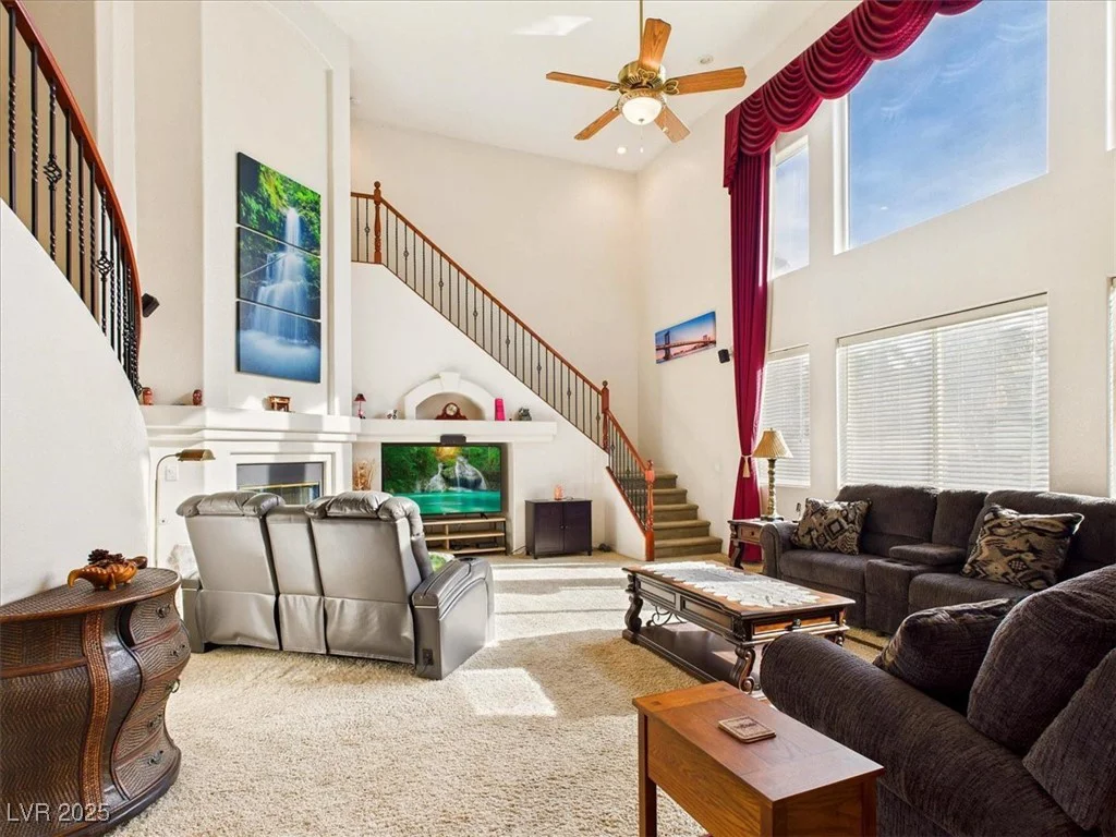 321 Whispering Tree, Las Vegas, NV 89183