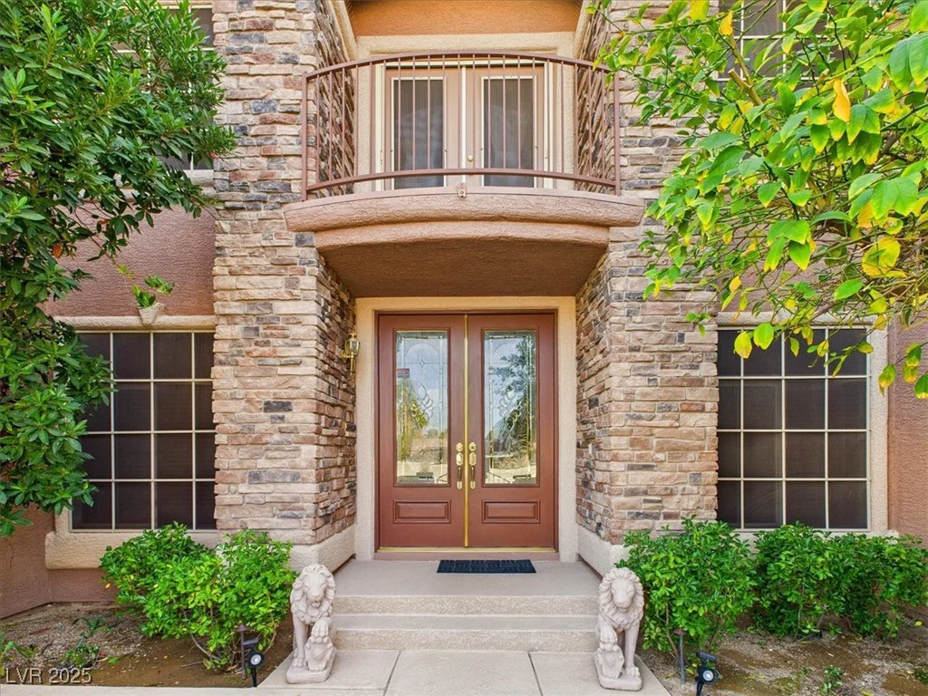 321 Whispering Tree, Las Vegas, NV 89183