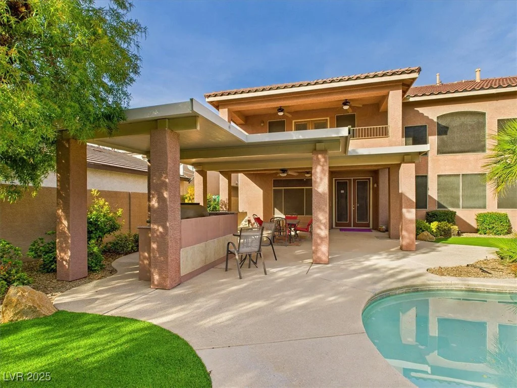 321 Whispering Tree, Las Vegas, NV 89183