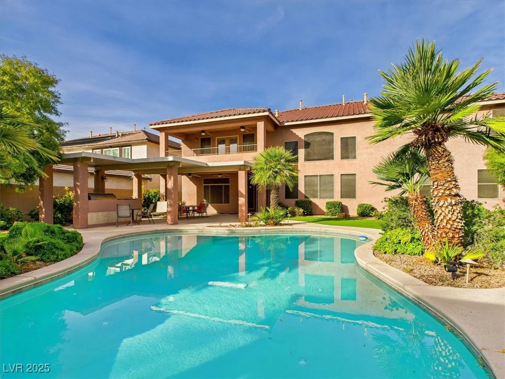 321 Whispering Tree, Las Vegas, NV 89183