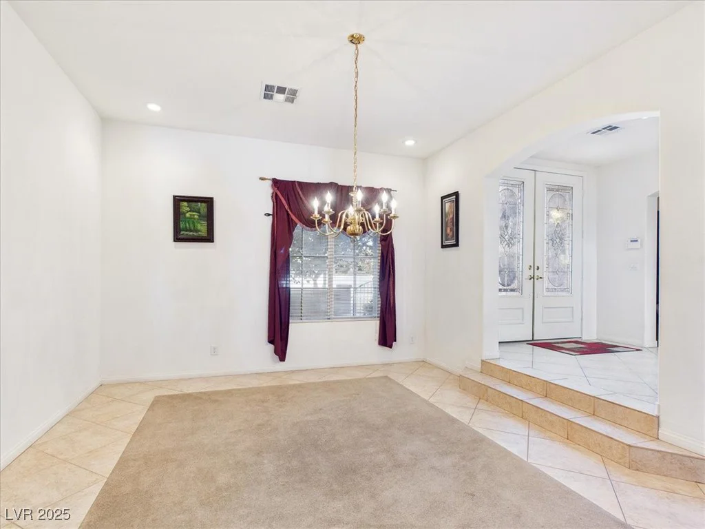 321 Whispering Tree, Las Vegas, NV 89183