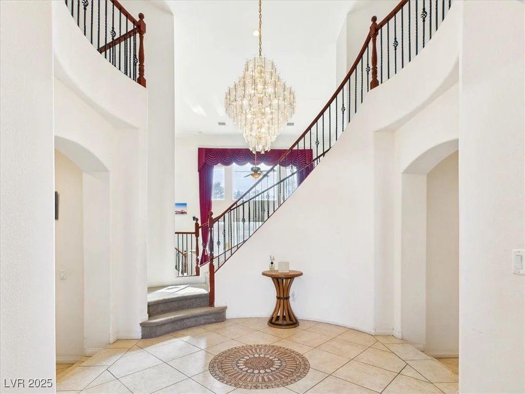 321 Whispering Tree, Las Vegas, NV 89183