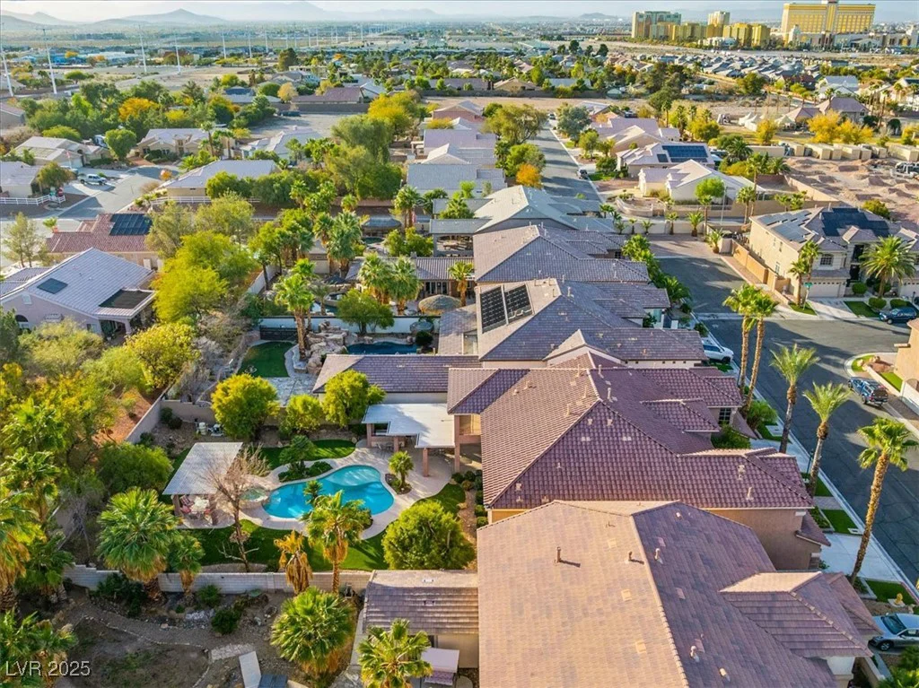 321 Whispering Tree, Las Vegas, NV 89183