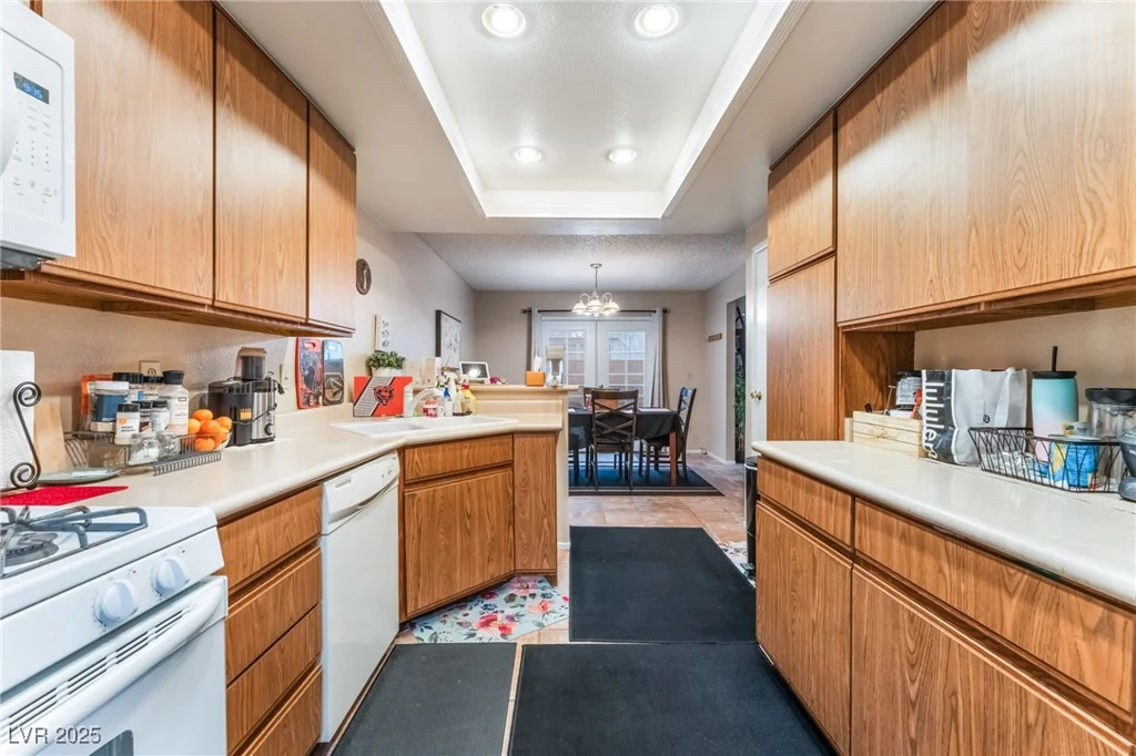 107 Blueberry, Henderson, NV 89074
