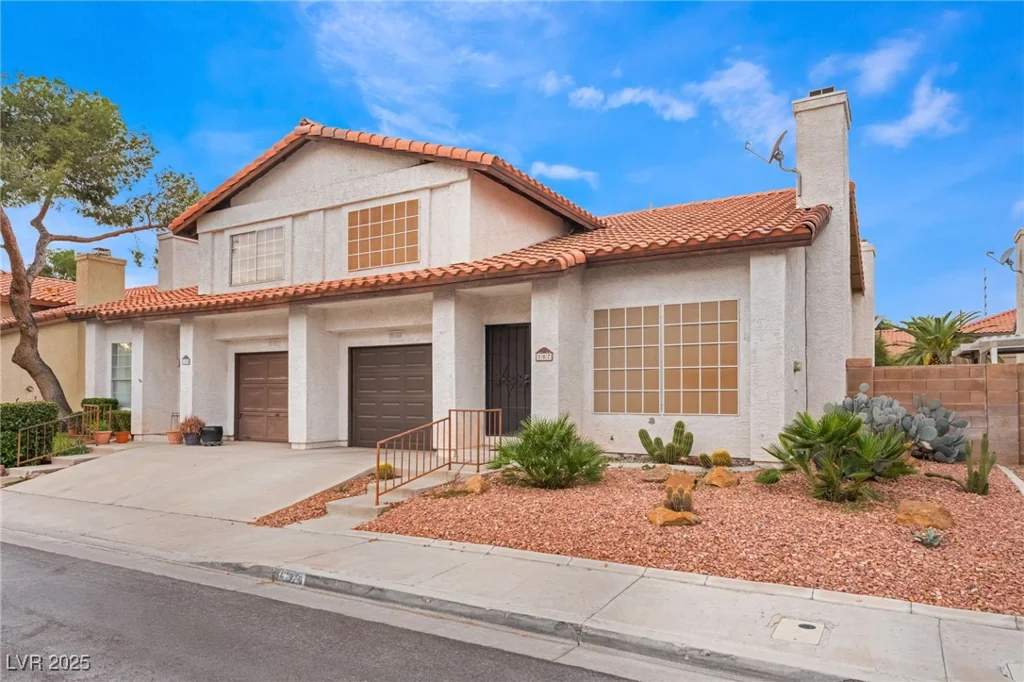 107 Blueberry, Henderson, NV 89074