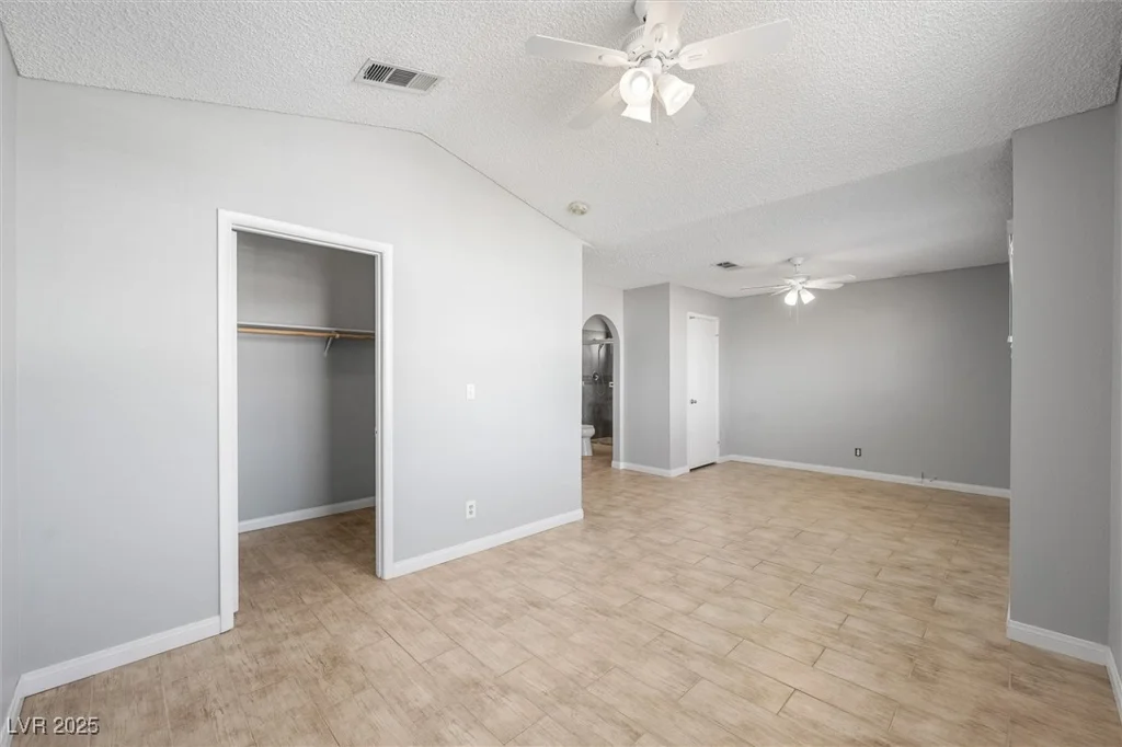 84 Urbana, Henderson, NV 89074