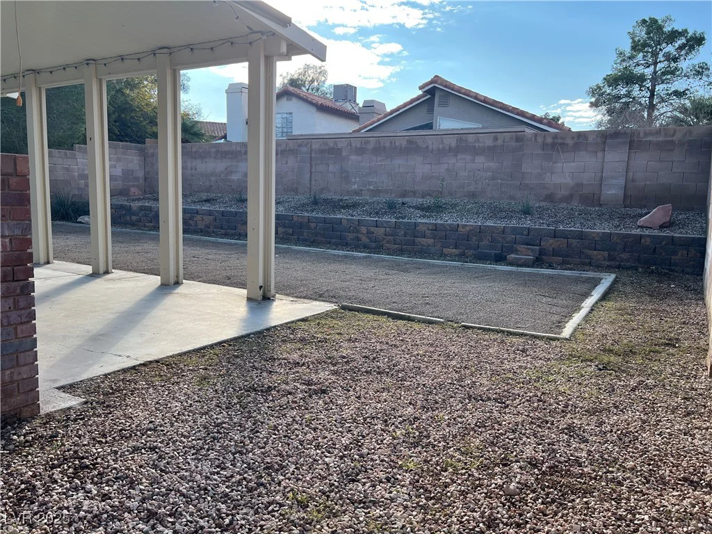 84 Urbana, Henderson, NV 89074