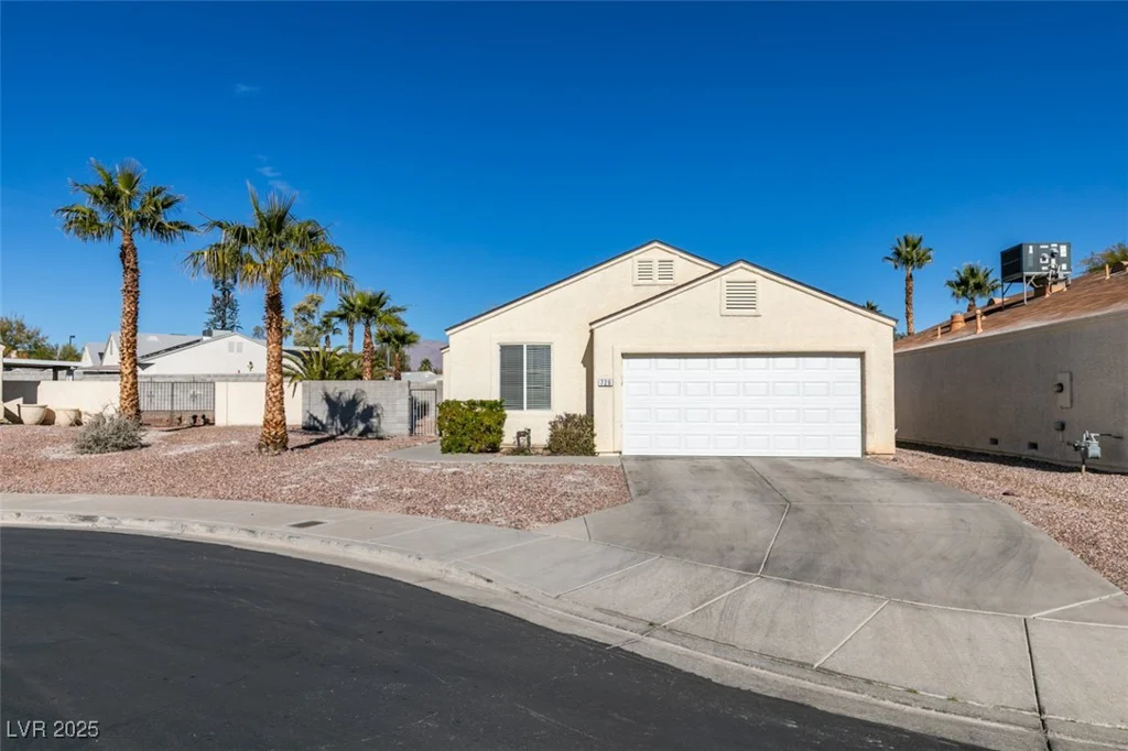 726 Carlos Julio, North Las Vegas, NV 89031