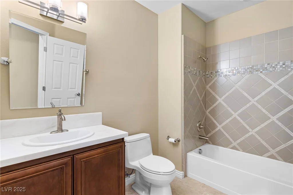 21 Via Mantova, Henderson, NV 89011