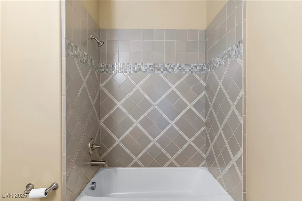 21 Via Mantova, Henderson, NV 89011