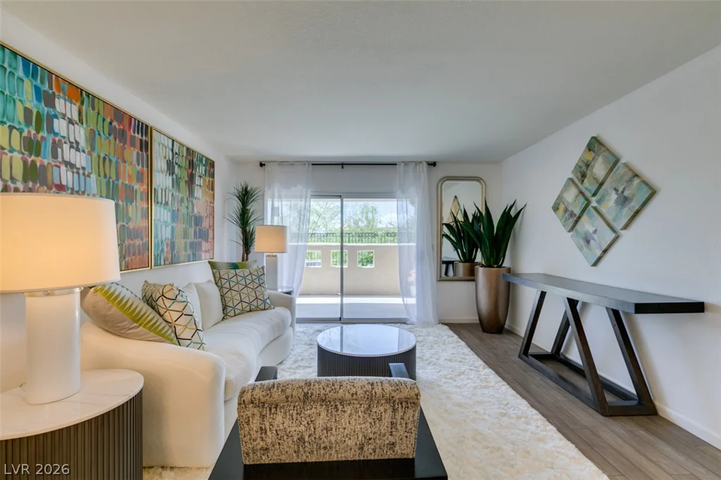 1901 Villa Palms, Las Vegas, NV 89128