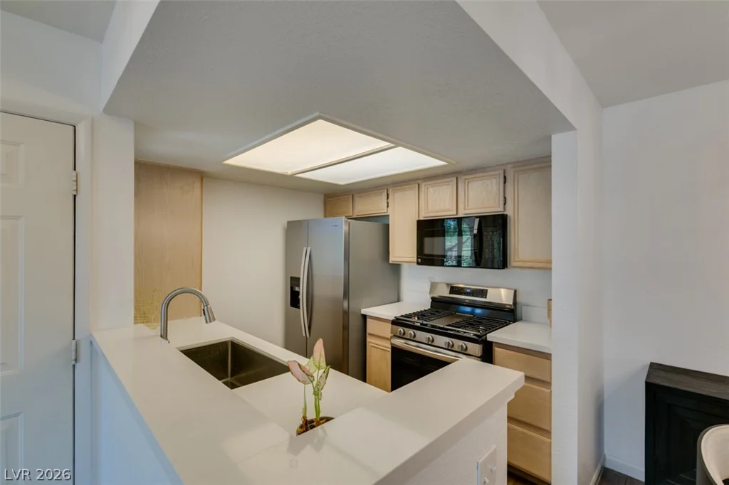 1901 Villa Palms, Las Vegas, NV 89128