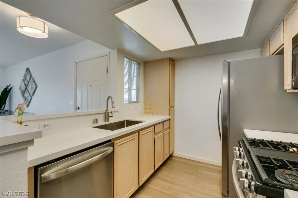1901 Villa Palms, Las Vegas, NV 89128