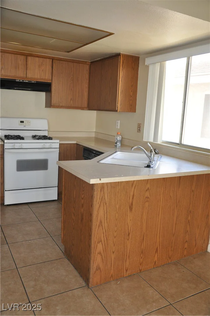 2807 Beaconfalls, Las Vegas, NV 89142