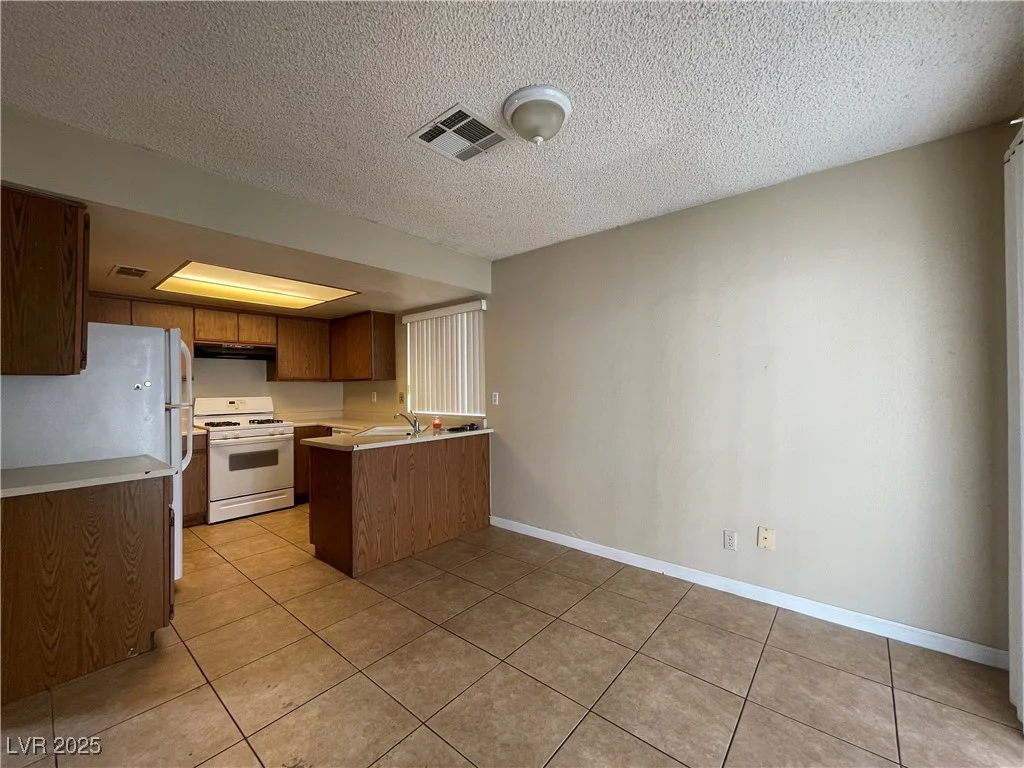 2807 Beaconfalls, Las Vegas, NV 89142