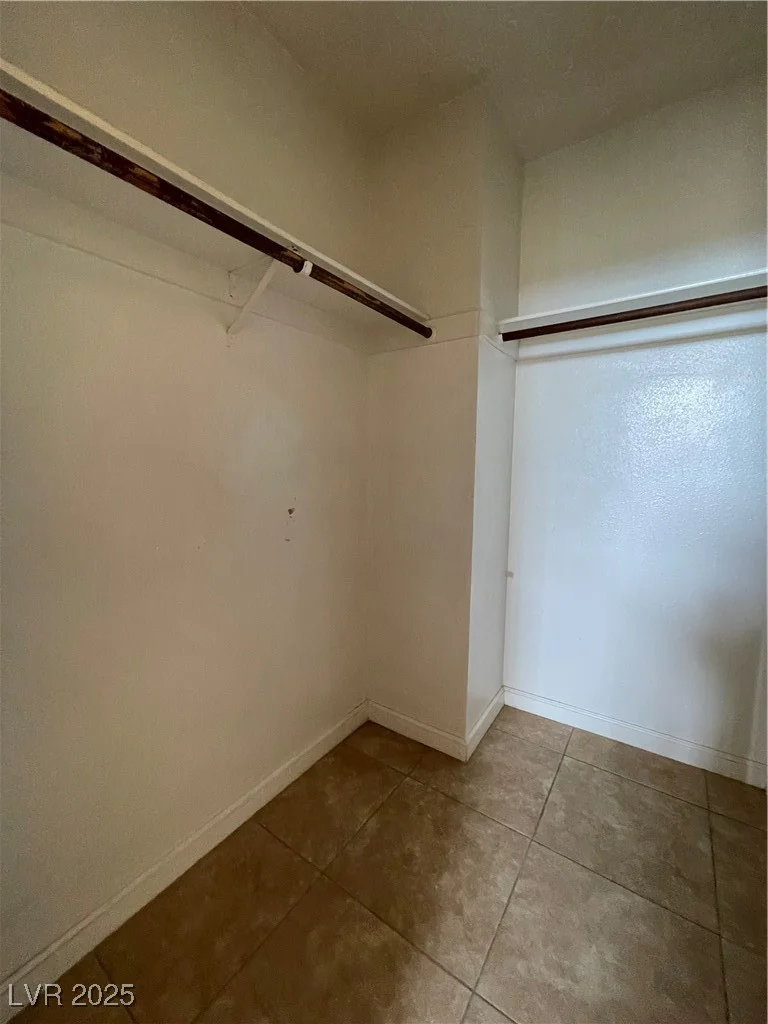 2807 Beaconfalls, Las Vegas, NV 89142