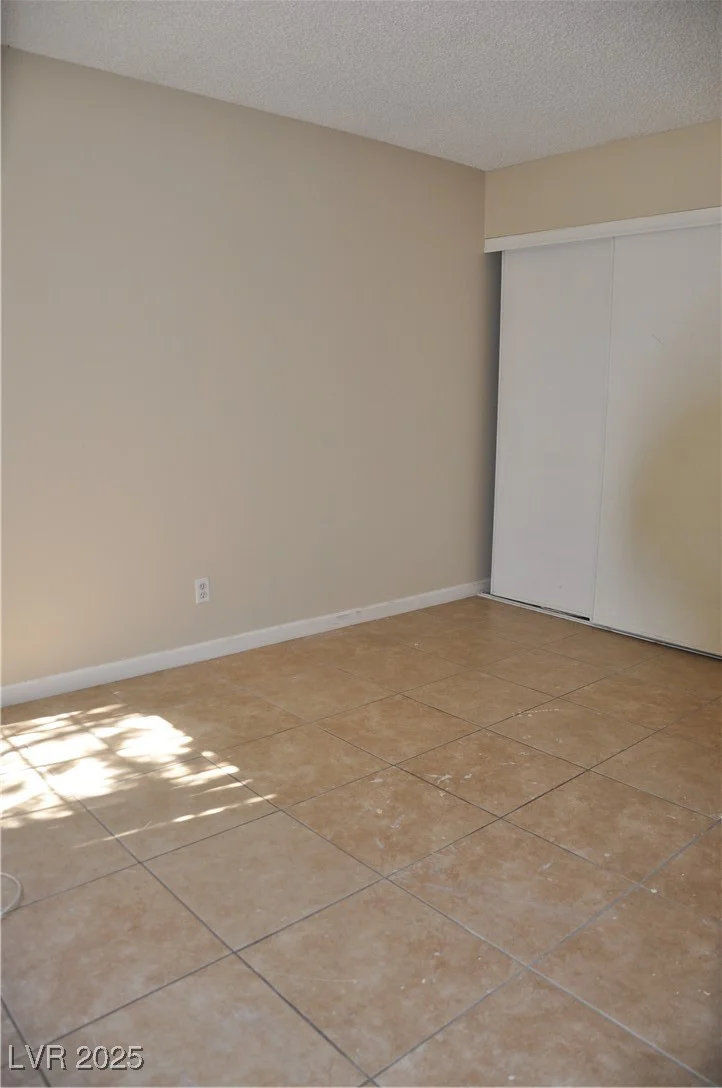 2807 Beaconfalls, Las Vegas, NV 89142