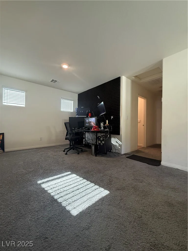5647 Mesa Sedona, North Las Vegas, NV 89081