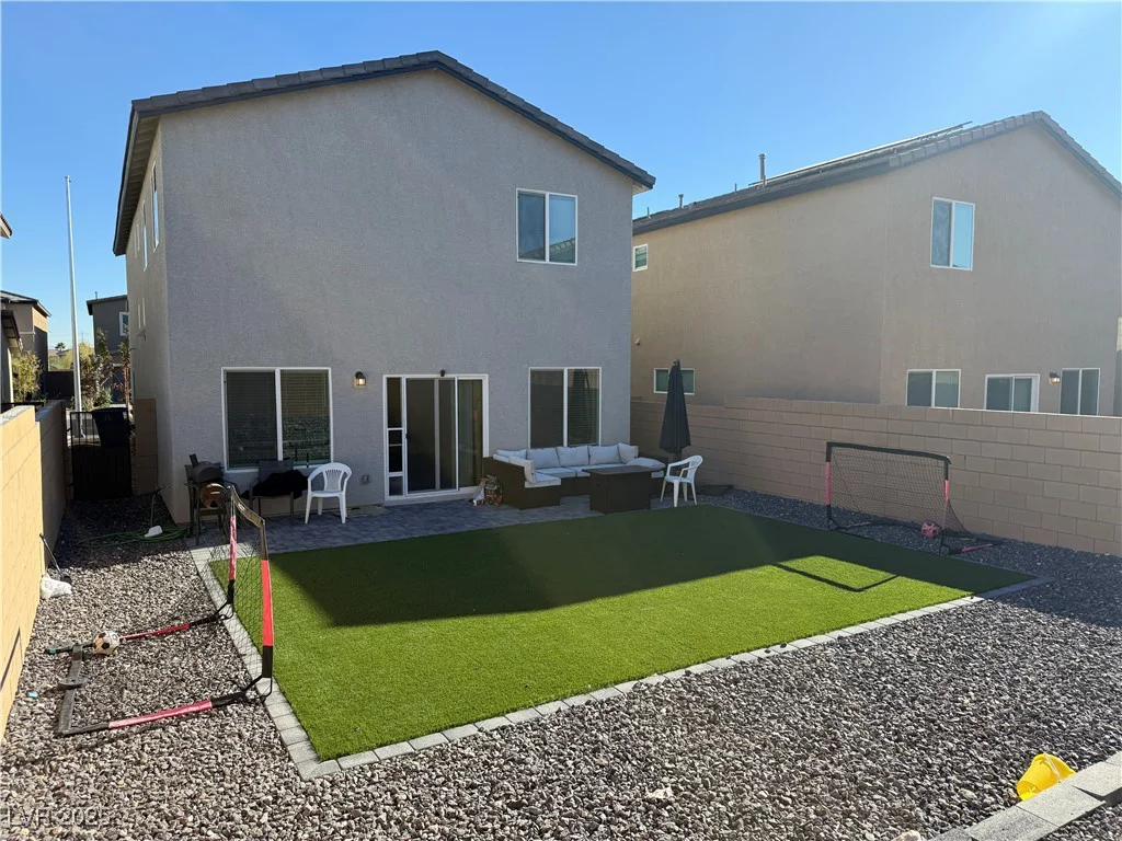 5647 Mesa Sedona, North Las Vegas, NV 89081