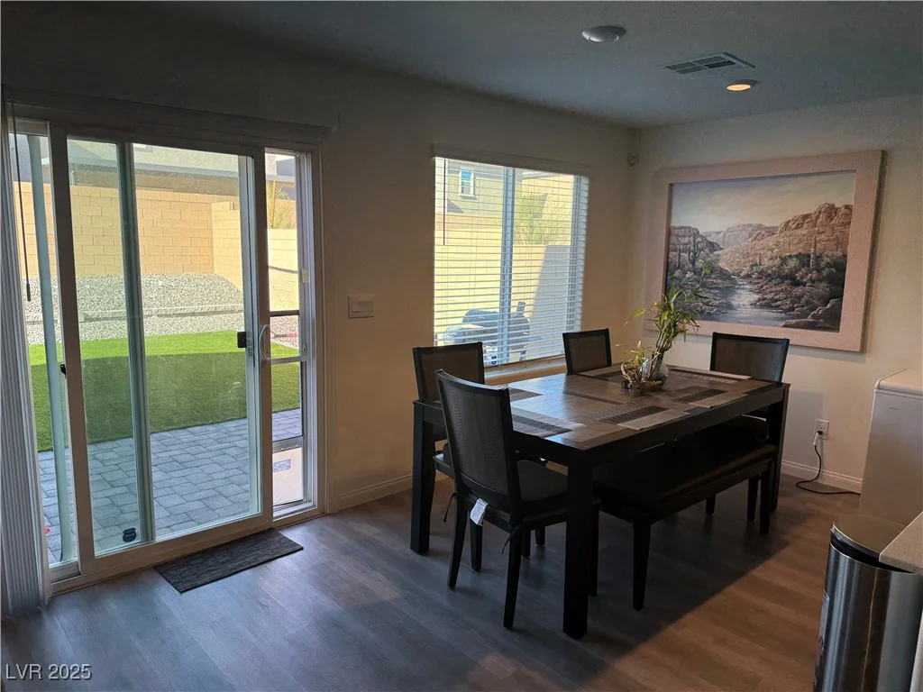 5647 Mesa Sedona, North Las Vegas, NV 89081