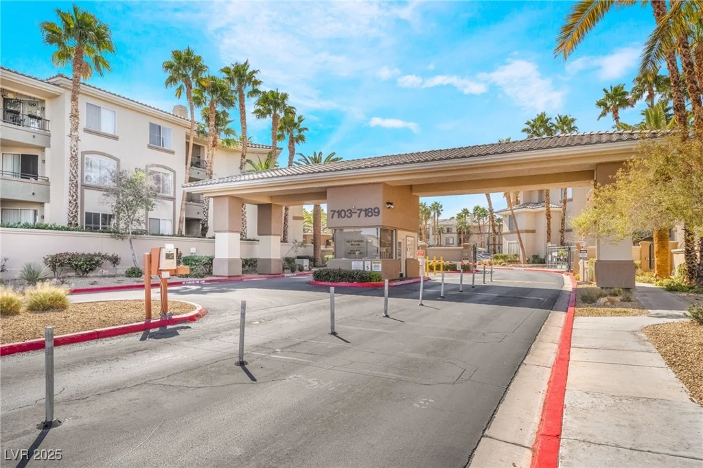 7159 Durango, Las Vegas, NV 89113