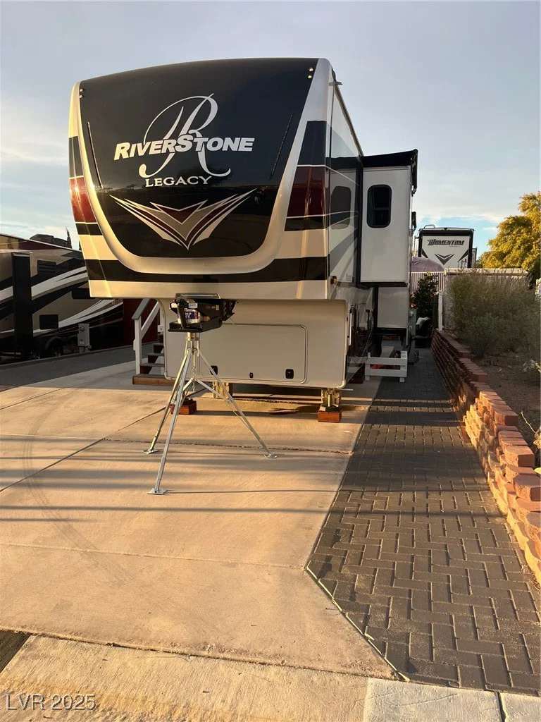 874 Pelican, Boulder City, NV 89005