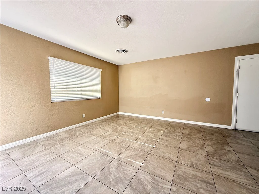 4480 Draga, Las Vegas, NV 89115