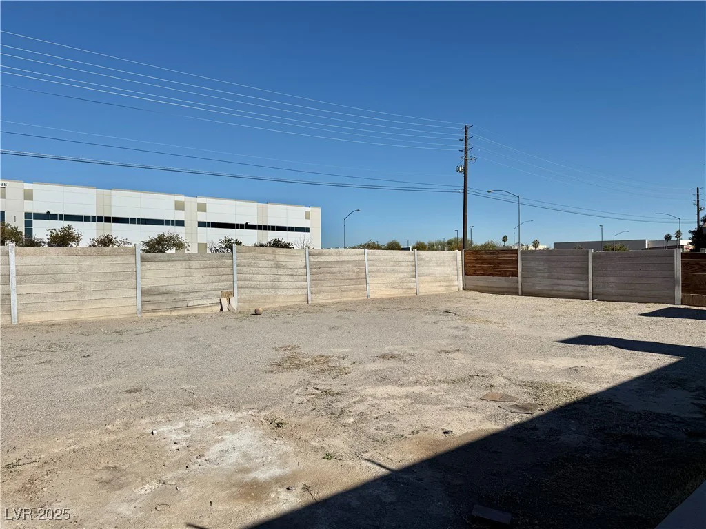 4480 Draga, Las Vegas, NV 89115