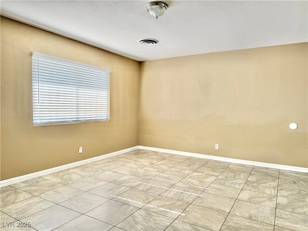 4480 Draga, Las Vegas, NV 89115