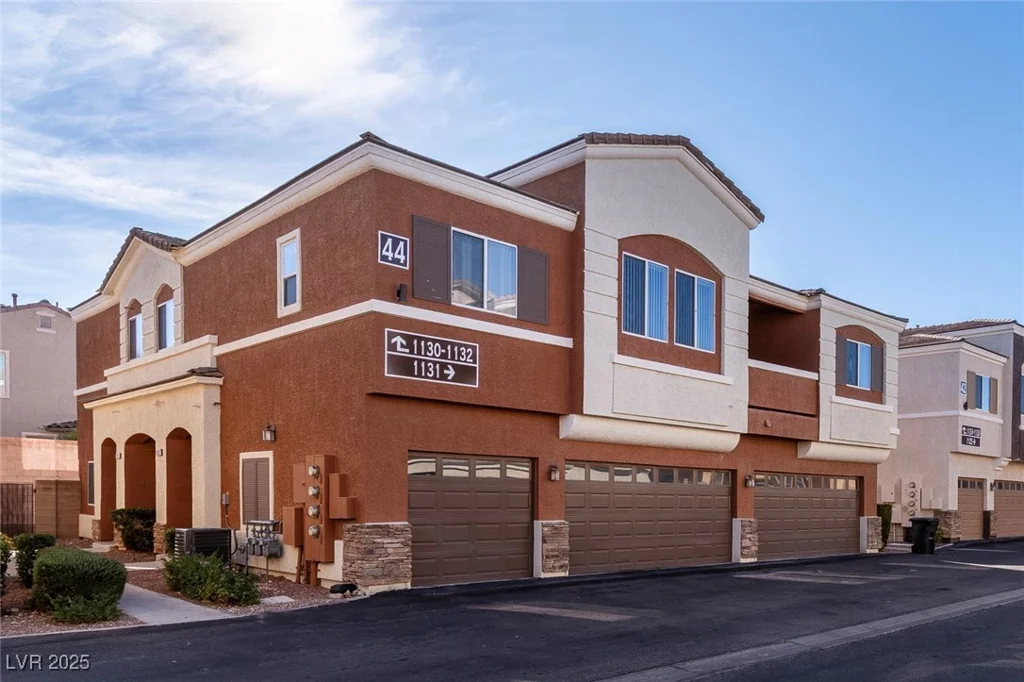 9303 Gilcrease, Las Vegas, NV 89149