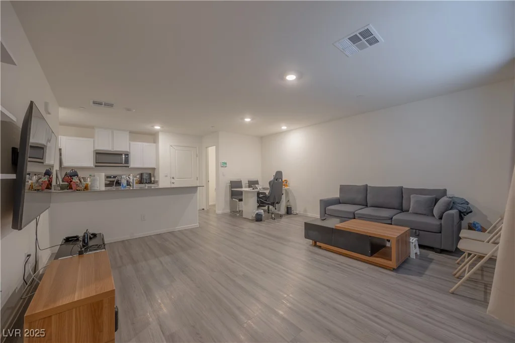 4841 Wine Ridge, Las Vegas, NV 89141
