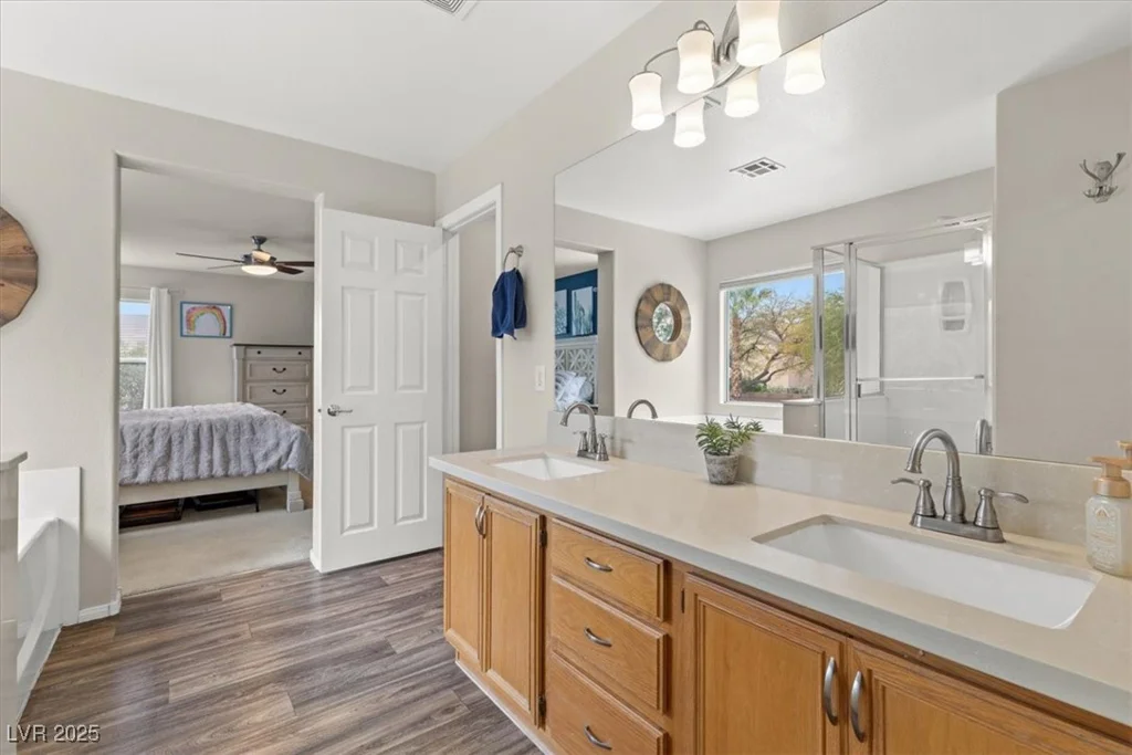 11560 Casa Del Mar, Las Vegas, NV 89138